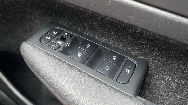 Volvo Xc40 1.5 T3 [163] Inscription Pro 5dr Geartronic Petrol Estate